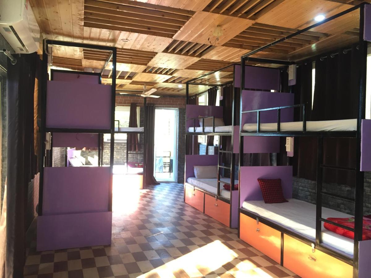 Hotel Cosy Nook Rishīkesh Екстериор снимка
