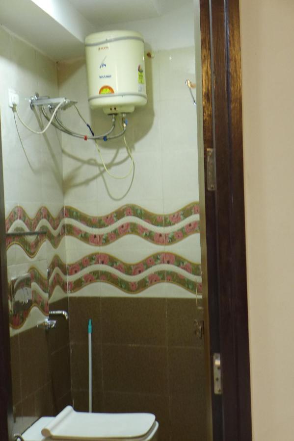 Hotel Cosy Nook Rishīkesh Екстериор снимка