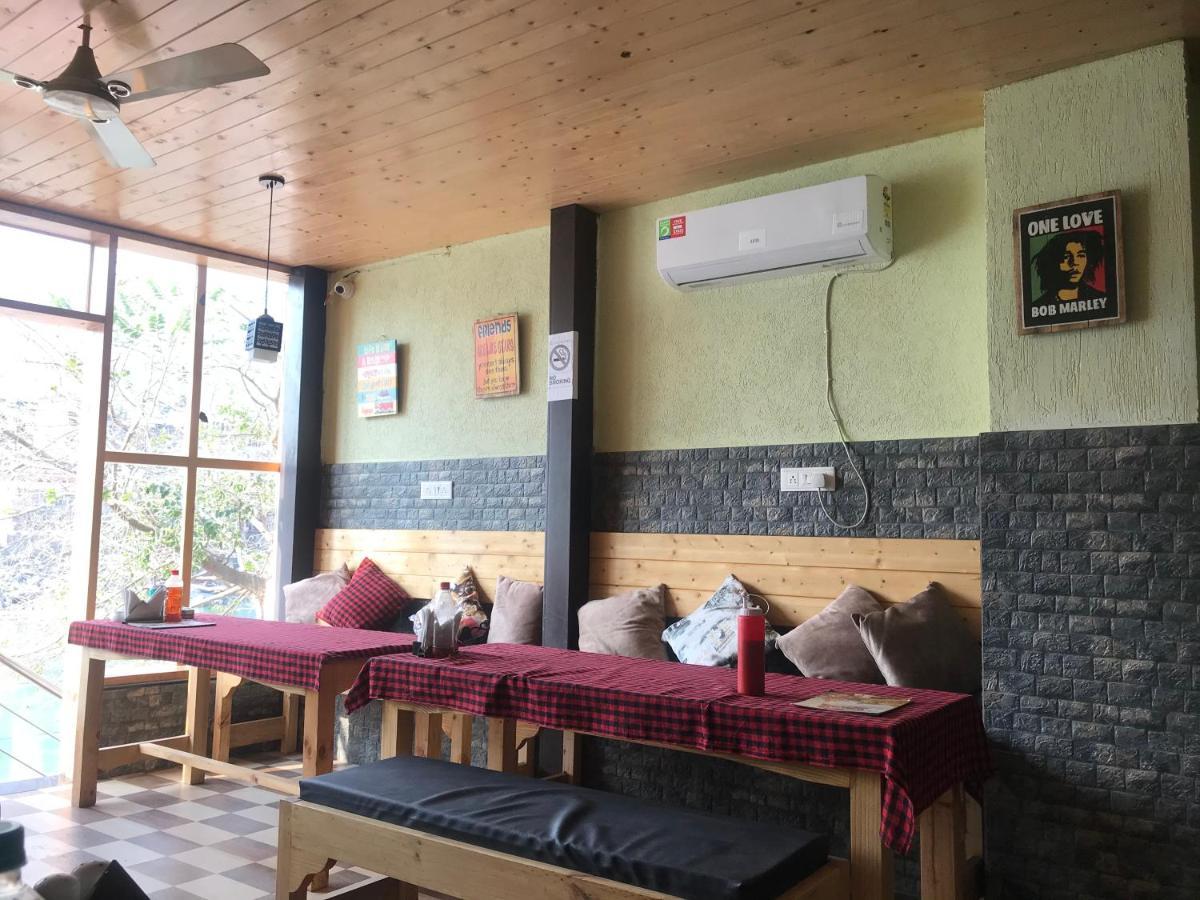 Hotel Cosy Nook Rishīkesh Екстериор снимка